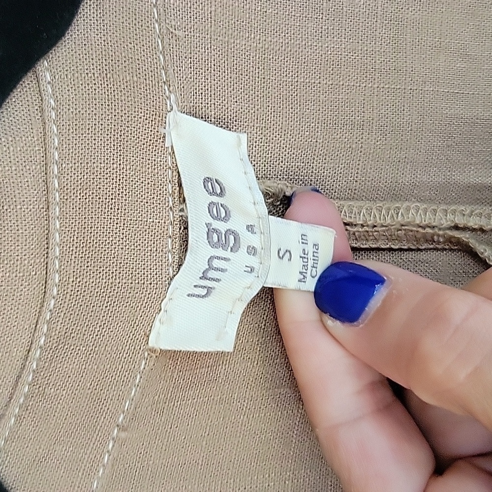 Umgee Size Small Latte Collared Button Up Tiered … - image 6